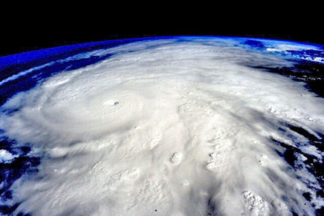 Os 5 vídeos mais impressionantes do furacão Patrícia