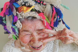 Esta vovó de 93 anos é a modelo da moda criada por sua neta