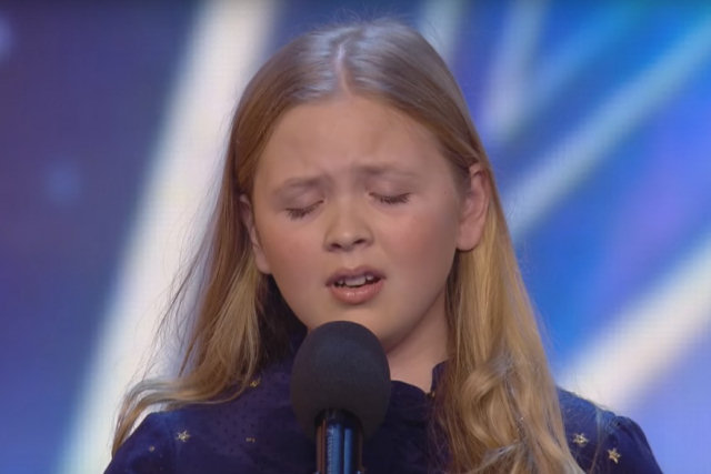 A voz desta menina de 12 anos, que surpreendeu o júri do Got Talent, é alucinante