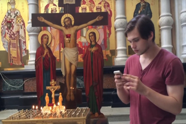 Jovem russo poderia ser sentenciado a 5 anos de prisão por tentar caçar um Pokémon na igreja