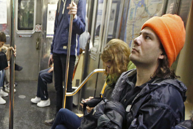 A atuação destes jovens no metrô de Nova Iorque vai te deixar sem palavras