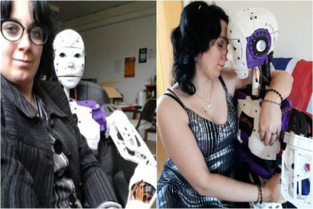 Mulher se apaixona perdidamente por robô impresso em 3D e quer se casar com ele