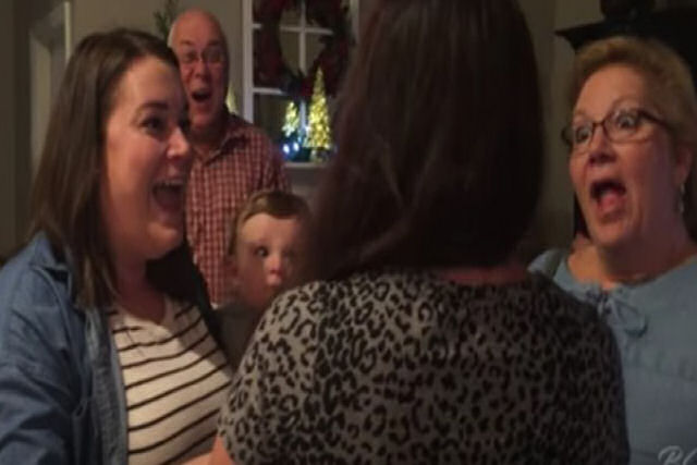 Este casal manteve sua gravidez em segredo para surpreender a família com seu bebê