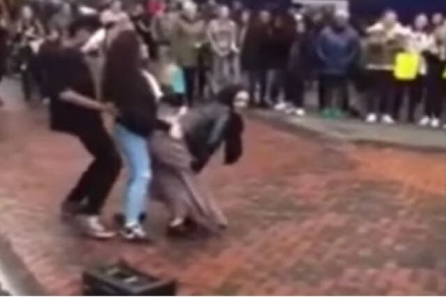 Ameaçam de morte uma muçulmana que dançou twerking