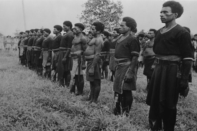 Os povos indígenas de Papua Nova Guiné salvaram centenas de soldados feridos na Segunda Guerra Mundial