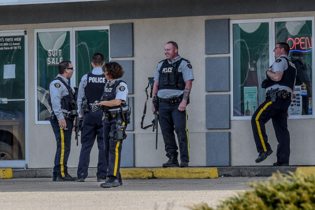 Polícia canadense confunde um cosplayer de Fallout com um terrorista armado com explosivos