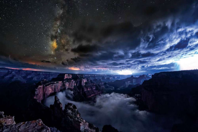 Time-lapse mostra o glorioso fenômeno de inversão de nuvens no Grand Canyon
