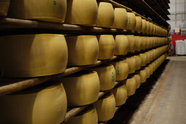 Voc sabia que alguns bancos italianos aceitam queijo como garantia de seus clientes?