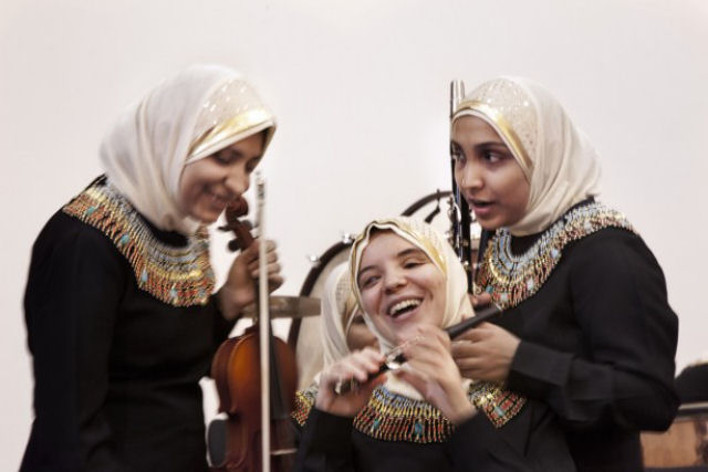 Al Nour Wal Amal: uma orquestra feminina egpcia composta de mulheres cegas