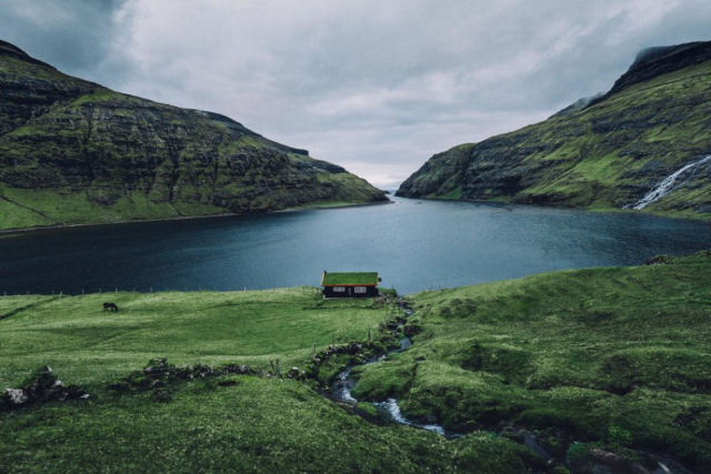 Fotógrafo de viagens revela a tranquilidade onírica das Ilhas Faroé