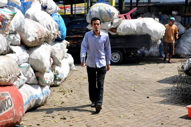 A saúde que vem do lixo: o plano de saúde indonésio com base em lixo reciclável