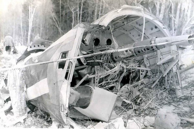 “Papai, o que é isso ?”: o desastre do vôo 593, o avião comercial russo comandado por um menino