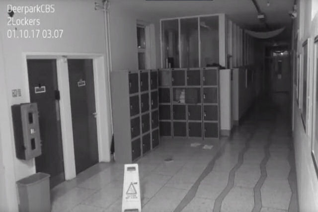 Estranho fenômeno: fantasma captado por câmeras de segurança ou armação dos alunos?