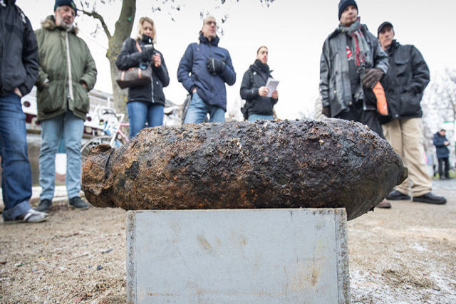 Alemão liga à polícia por uma bomba que na verdade era uma abobrinha extraordinariamente grande