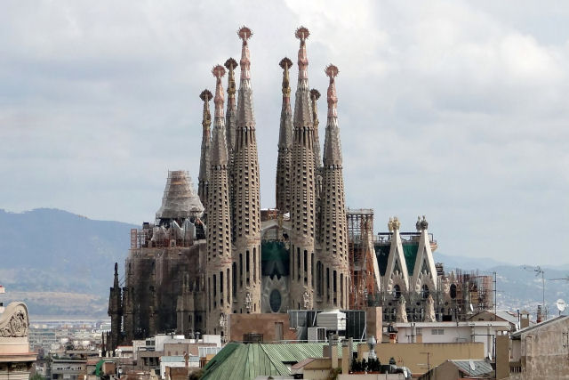 Agora vai: este deverá ser o aspecto do Templo da Sagrada Família quando enfim termine em 2026