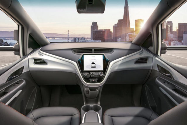 General Motors mostra a primeira imagem de seu carro elétrico autônomo e sem volante que lançará no próximo ano 