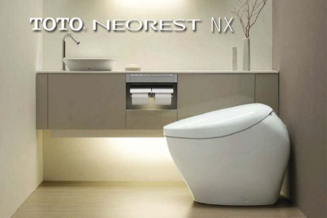 Um banheiro inteligente de 35 mil reais que basicamente faz tudo, exceto a caca, para voc