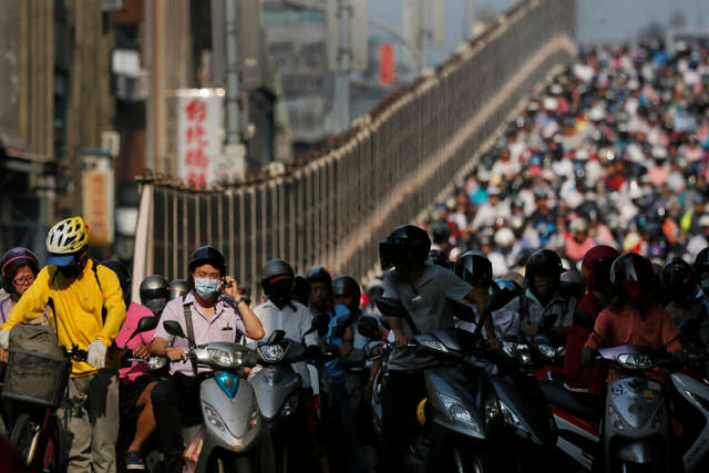 Fotos do trnsito de um dia normal em Taiwan vo fazer voc reconsiderar a palavra congestionamento