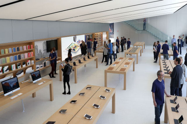 Roubar uma Apple Store parece ser to fcil como algum imagina