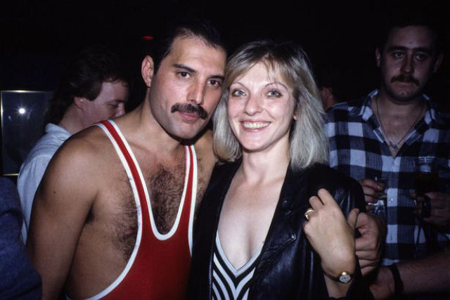 Quem  a misteriosa mulher que ficou com a manso e a maior parte da herana de Freddie Mercury?