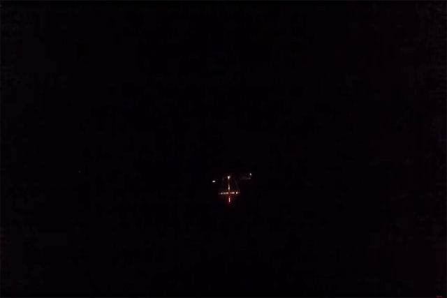 Aterrissar de noite sobre um porta-avies  simplesmente assustador