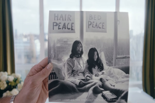 O fotgrafo de 15 anos de idade que retratou John Lennon e Yoko Ono na cama reflete o momento 50 anos depois