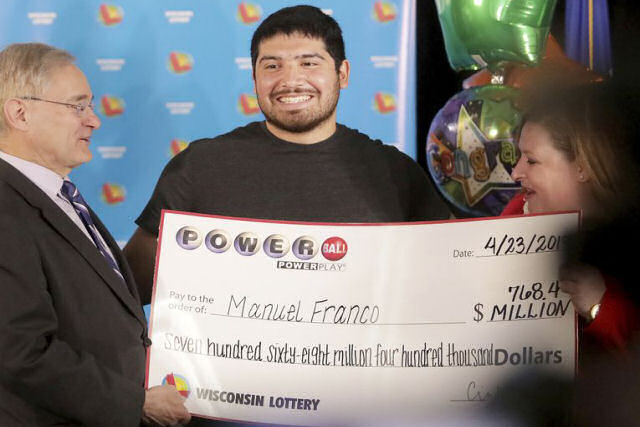 Americano que ganhou 768,4 milhes de dlares na loteria preferiu receber um pagamento nico de 477 milhes