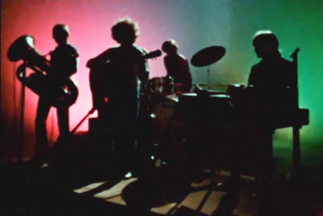 Uma rara coleo de filmagens ao vivo dos primeiros dias do Pink Floyd (1967-1972)