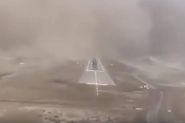 O que v um piloto quando tenta aterrissar um avio no meio de uma tempestade de areia