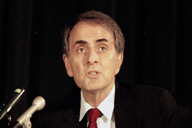 O discurso de Carl Sagan que todos os políticos deveriam escutar para que a humanidade sobreviva