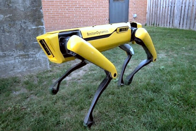 Agora você pode comprar o robô-cão Spot da Boston Dynamics, mas vai precisar de muito dinheiro