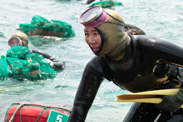 Fotografias icônicas de lendas vivas: as mergulhadoras Haenyo da Ilha Jeju