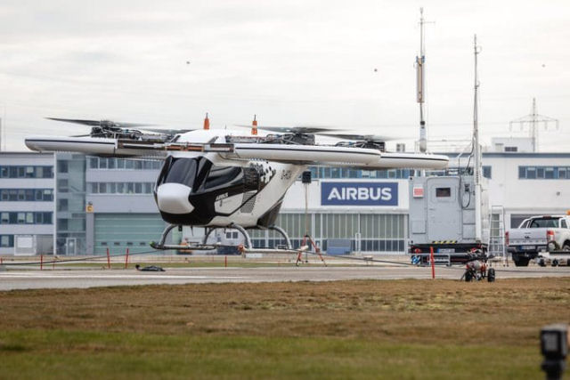 O revolucionário 'táxi aéreo' autônomo da Airbus completa seu primeiro voo em público