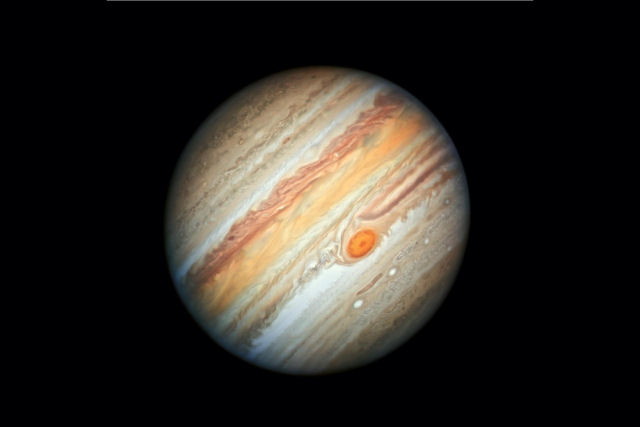 Sobrevoe Júpiter neste vídeo criado com as imagens da missão Juno da NASA