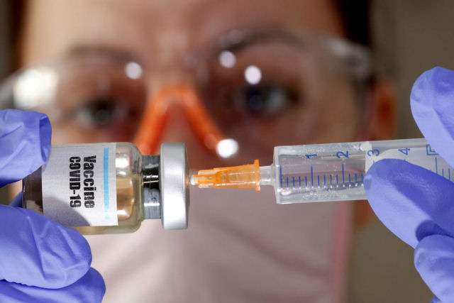 Quem será o primeiro a receber a vacina contra o coronavírus?