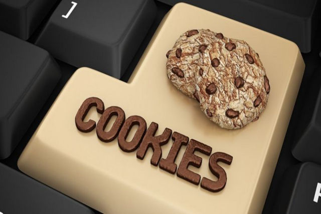 Por que a União Européia exige que os sites solicitem permissão antes de salvar 'cookies' no seu computador?