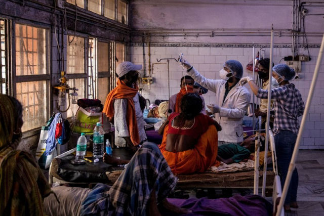 Misteriosa doença deixa um morto e mais de 300 pessoas hospitalizadas na Índia