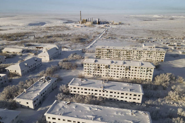 As impressionantes fotos de um complexo de apartamentos congelados em Vorkuta, na Rússia