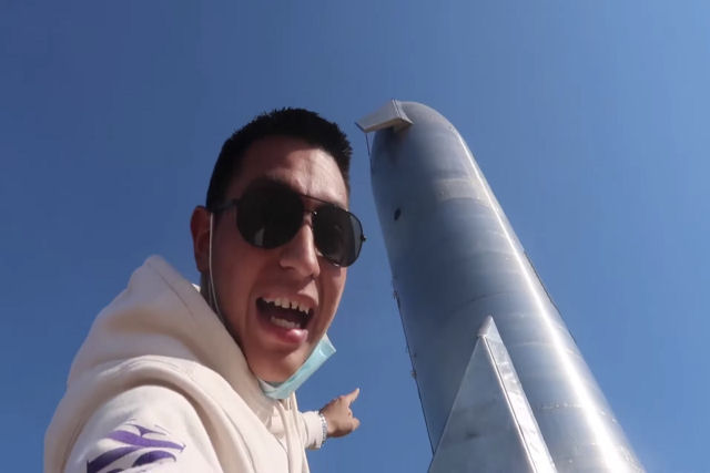 Youtuber entra sem ser visto na base da SpaceX e grava a Starship por baixo