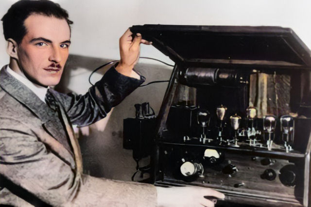 Leon Theremin tentou comercializar seu revolucionário instrumento eletrônico nos EUA