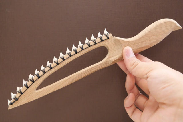 Como fazer uma faca de cozinha com dentes de tubarão