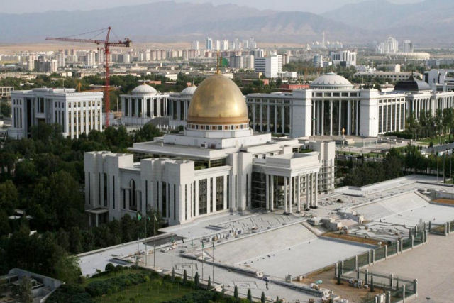 Por que Asgabate, capital do Turcomenistão, é a cidade mais cara para se viver no planeta?