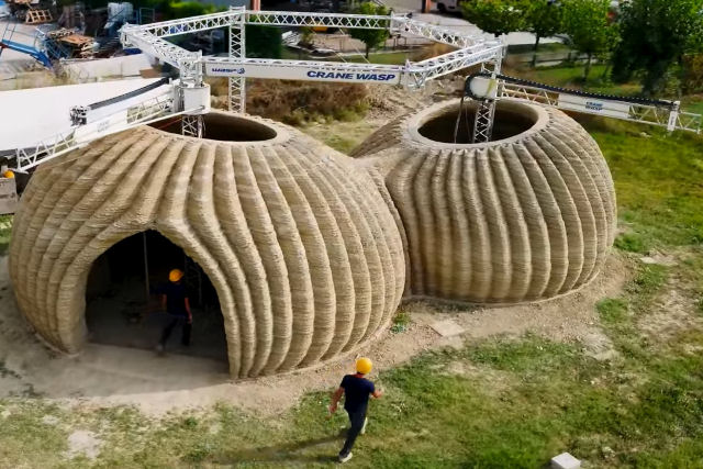 350 camadas de argila formam uma casa de baixa pegada de carbono feita por meio de impressão 3D