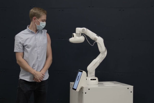 Um robô que é capaz de aplicar injeções intramusculares sem agulhas