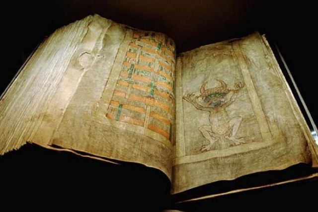'Bíblia do Diabo', o maior manuscrito medieval existente no mundo
