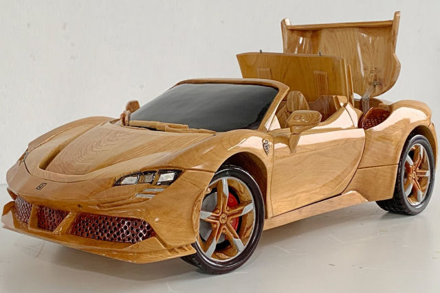 Modelo de madeira da Ferrari SF90 Spider levou 25 dias para ser fabricado