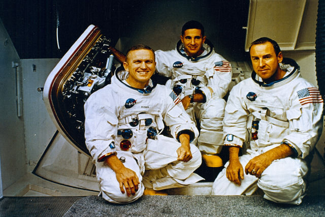 O dia em que a NASA foi processada pelas orações dos astronautas que orbitavam a Lua