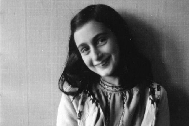 Identificam a pessoa que revelou aos nazistas o esconderijo de Anne Frank