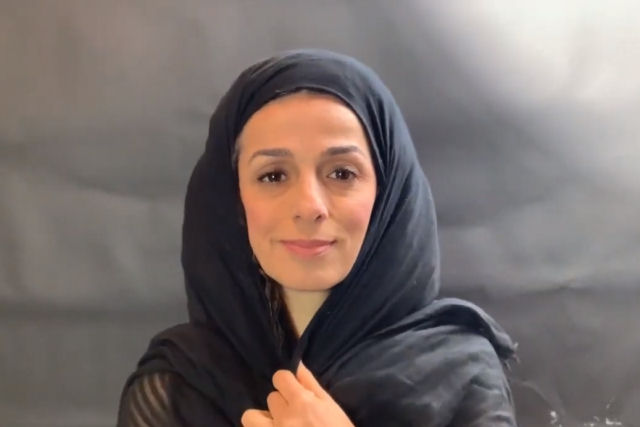 Dia Mundial sem Hijabe: o comovente depoimento de uma jornalista iraniana contra o fundamentalismo islâmico