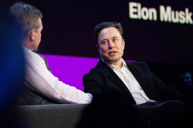 Elon Musk explicou em entrevista TED seus planos para o Twitter se conseguir compr-lo